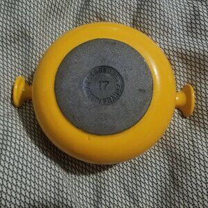 Le Creuset MARIGOLD Enzo Mari La Mama RDO Vintage Yellow 17 CM Round Dutch Oven